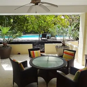  Aparthotel Brownes Condominium 2 Barbados